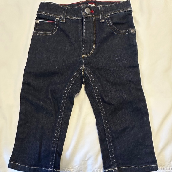 Tommy Hilfiger Jeans for Babies - Picture 1 of 5